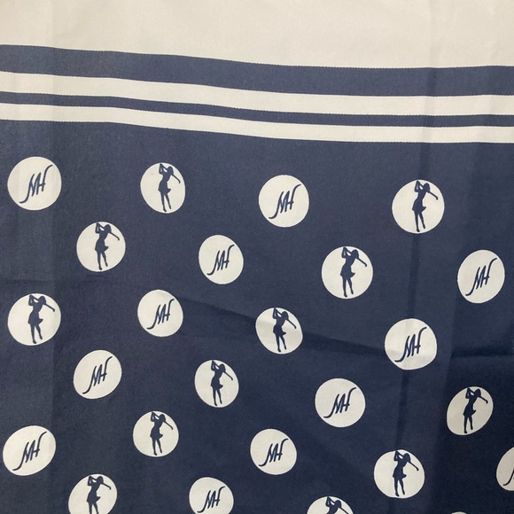NH Golf Scarf Monogramed Woman Golfer 🏌️‍♀️ Sz L - Picture 4 of 7